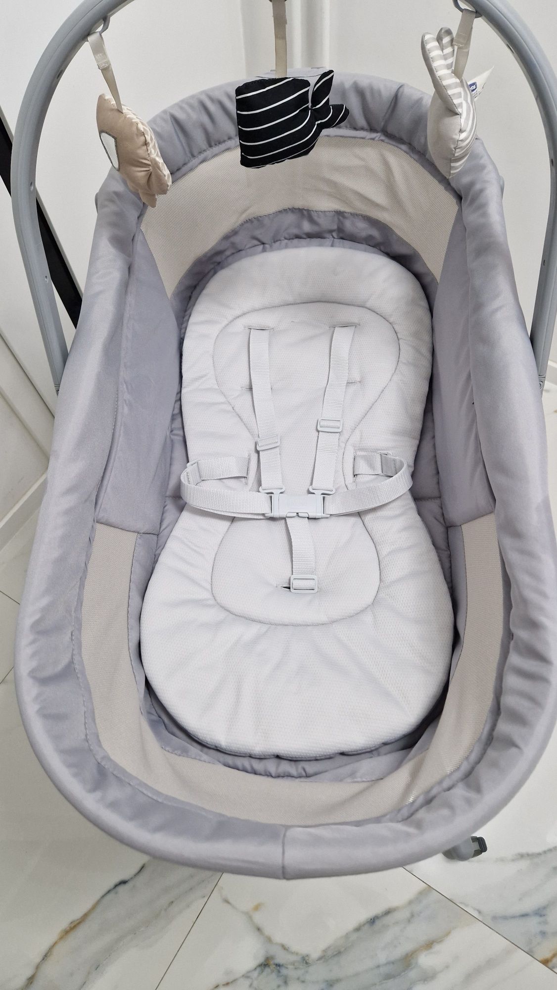 Chicco baby hug 4w1
