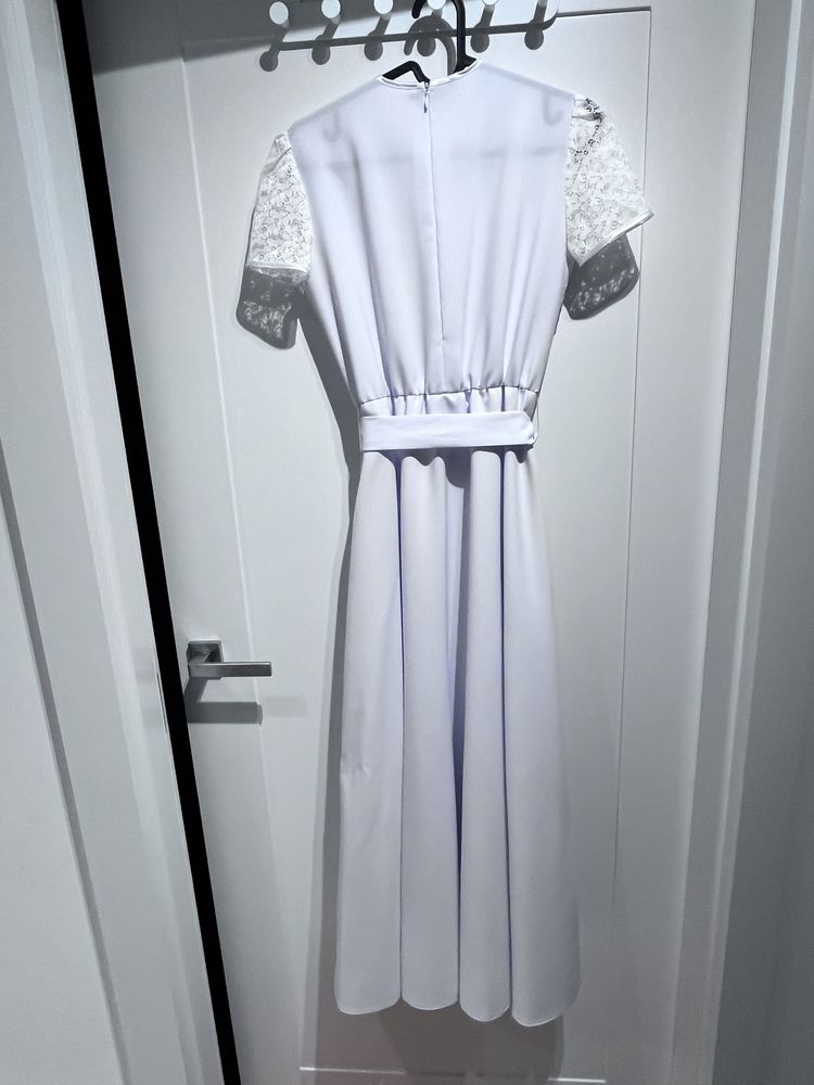 Alba dziewczęca sukienka komunijna albosukienka 152