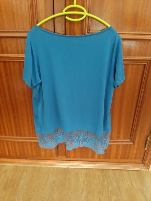 Blusa  azulão tamanho M/L marca Cafofo