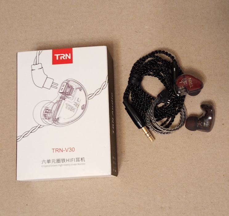 Гібридні навушники TRN V30