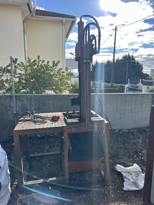 Descascador de Cortica/Rachadores/ Descortiçador/ Cortiça