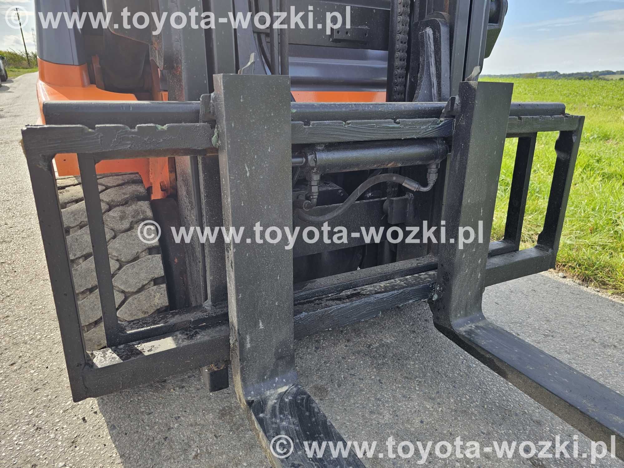 Wózek widłowy TOYOTA 7FGK25, 2500 kg, TOYOTA 7FG25 widlak Linde