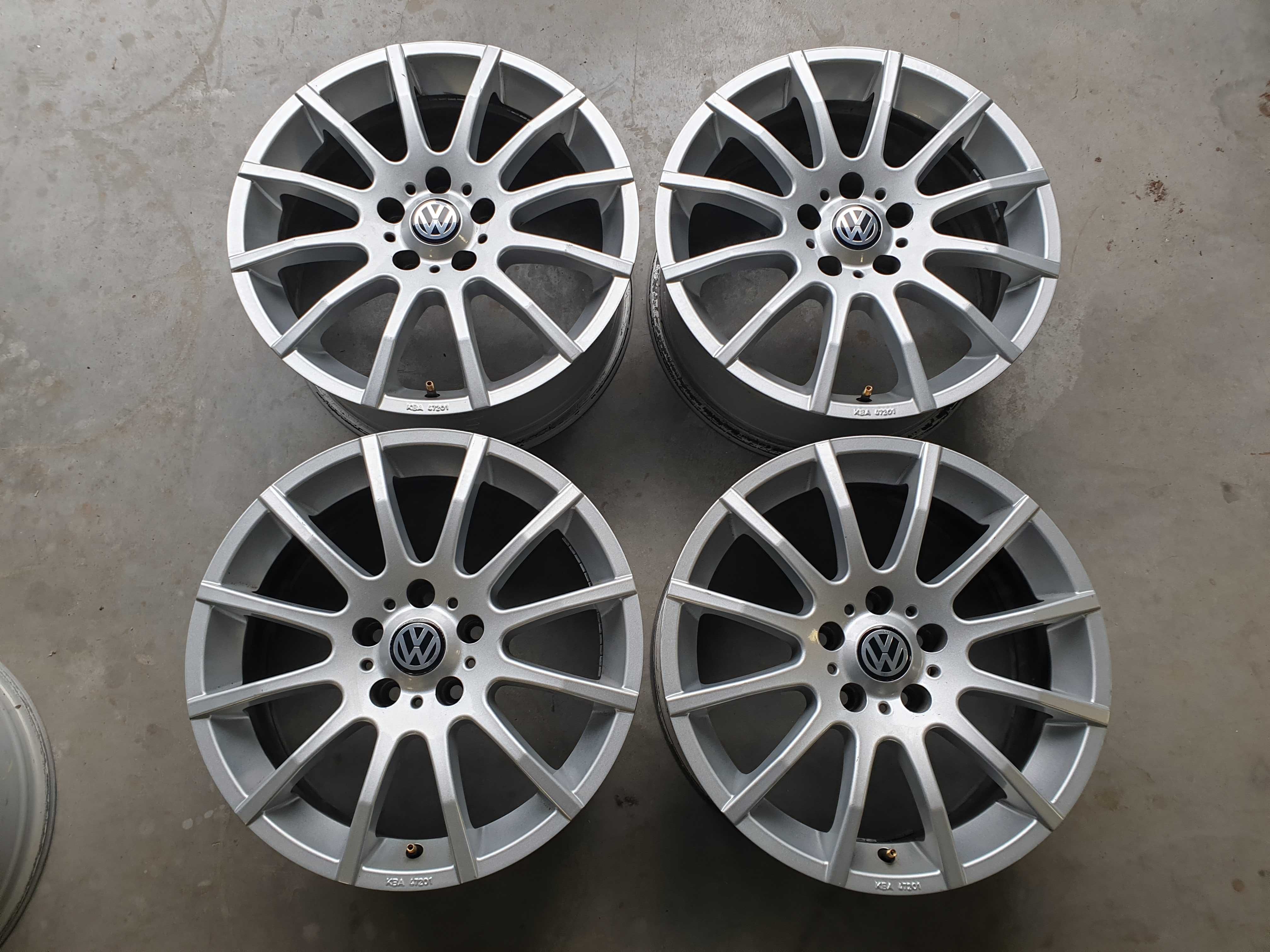 Alufelgi 17" VW Golf VII Passat b6 b7 b8 cc Caddy Touran Tiguan 5x112