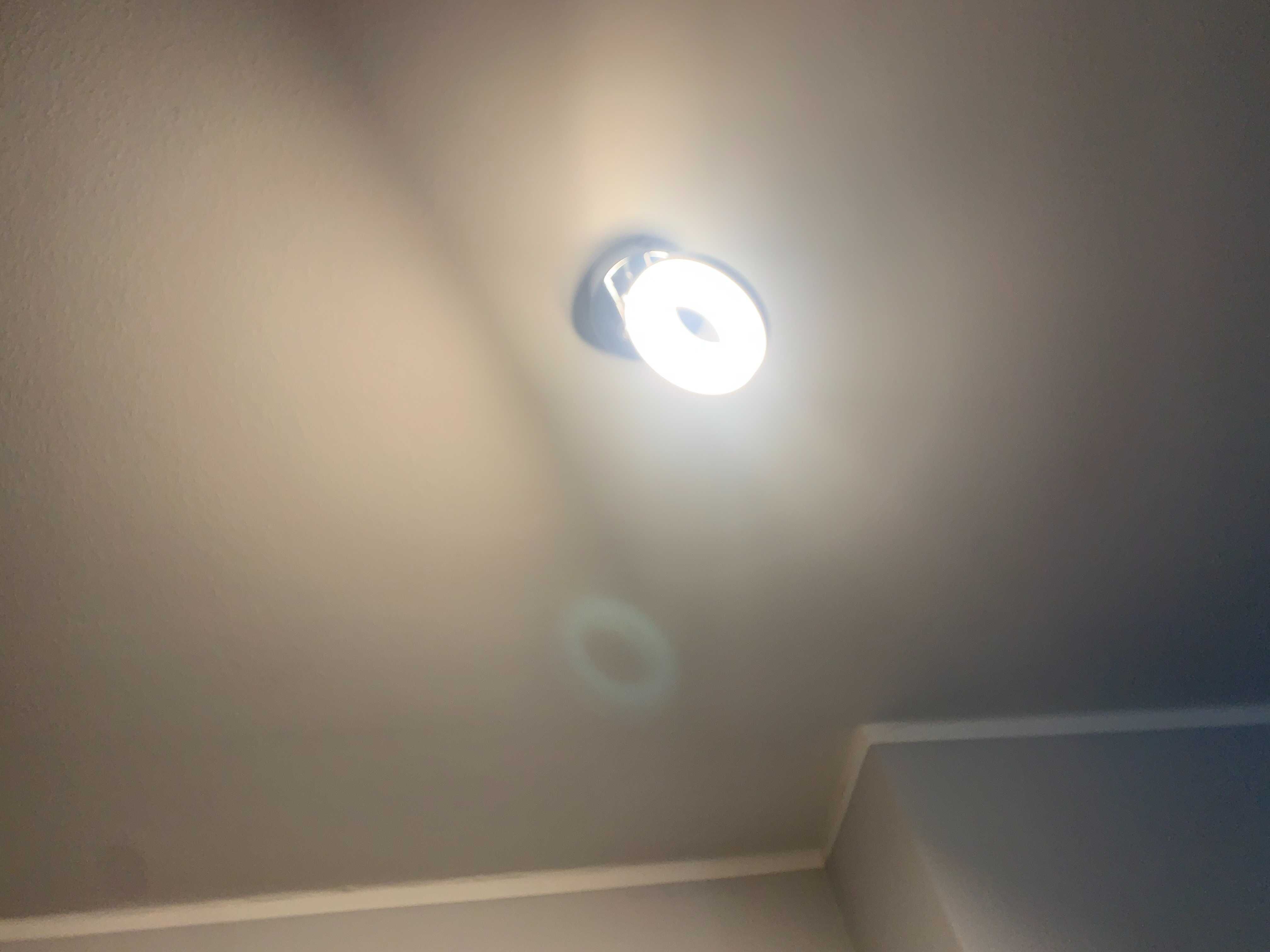 Lampy led srebrne