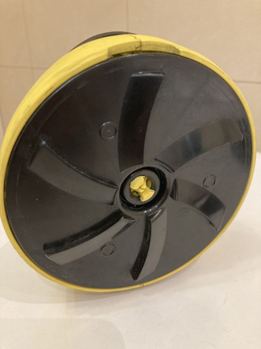 Скребок для снігу і льоду  Karcher EDI 4