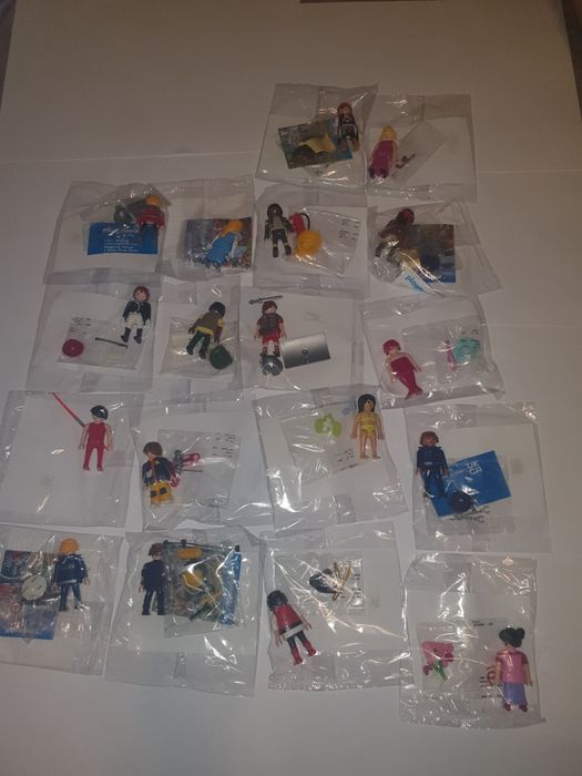 Figurki  figurka  playmobil 18 szt nowe