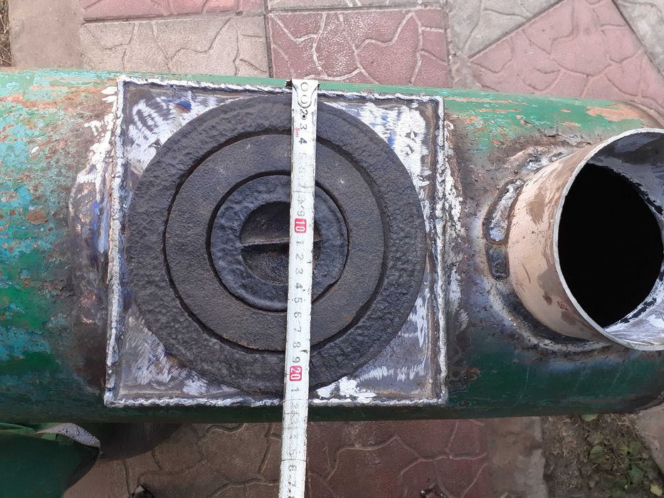 Продам 2 буржуйки ,колисники з арматури 12мм, ціна 3300 гр за штуку