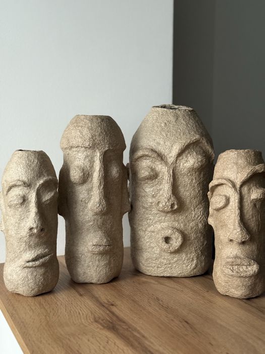 Вази голови для квітів