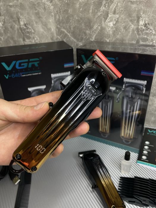 VGR V-646 | Професійна машинка для стрижки та триммер 2 в 1