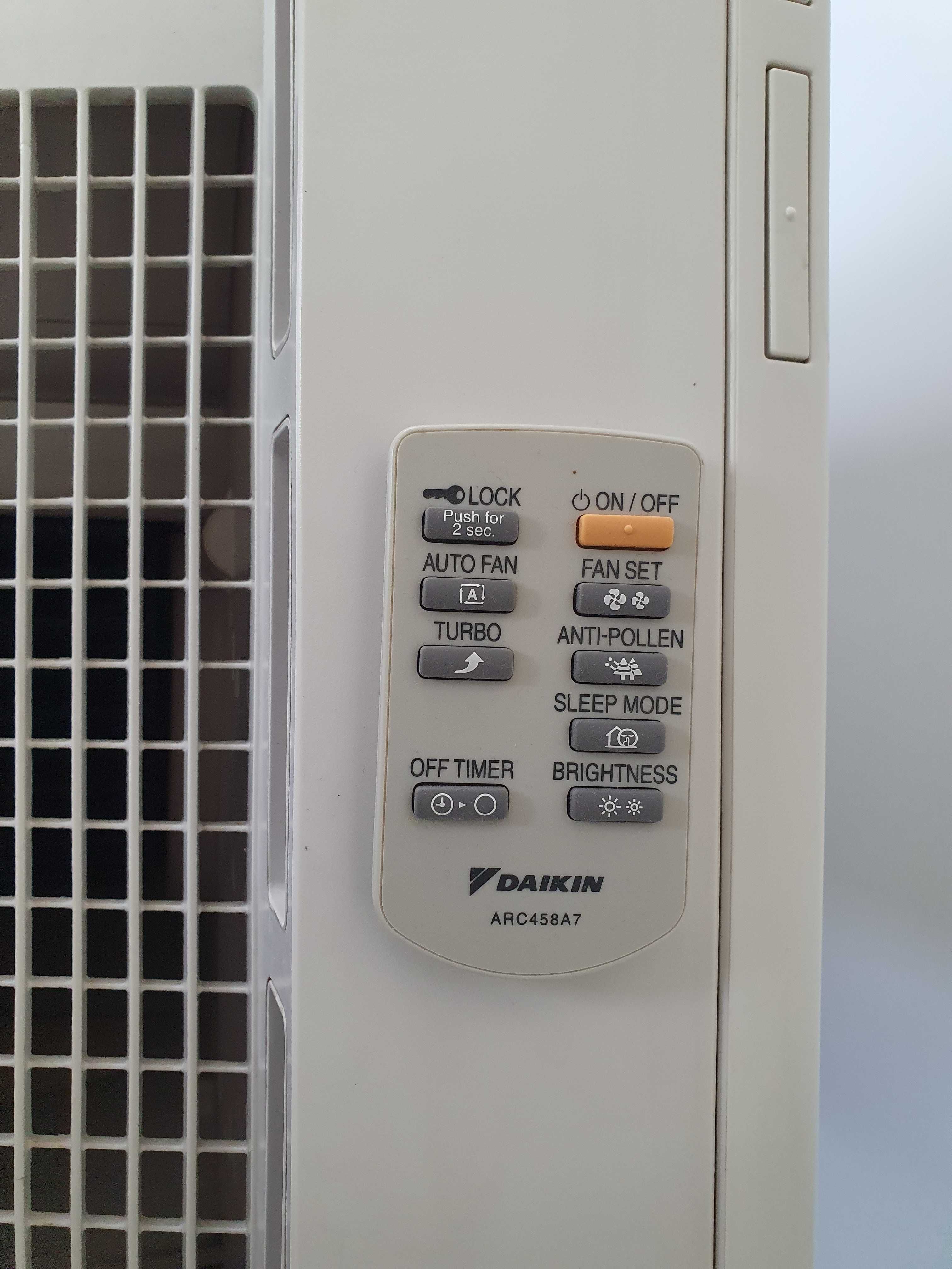 Oczyszczacz powietrza DAIKIN MC70LVM air purifier