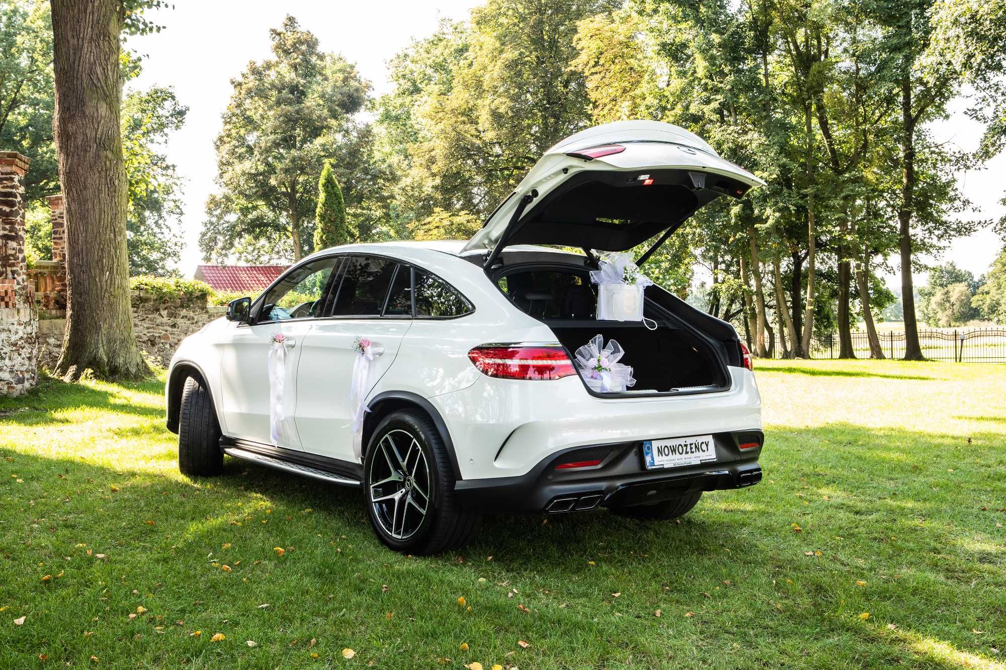 Mercedes GLE coupe biały piękne auto do ślubu