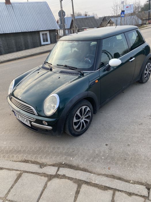 Mini cooper 1.6 benzyna po opłatach i przeglądzie, klimatyzacja