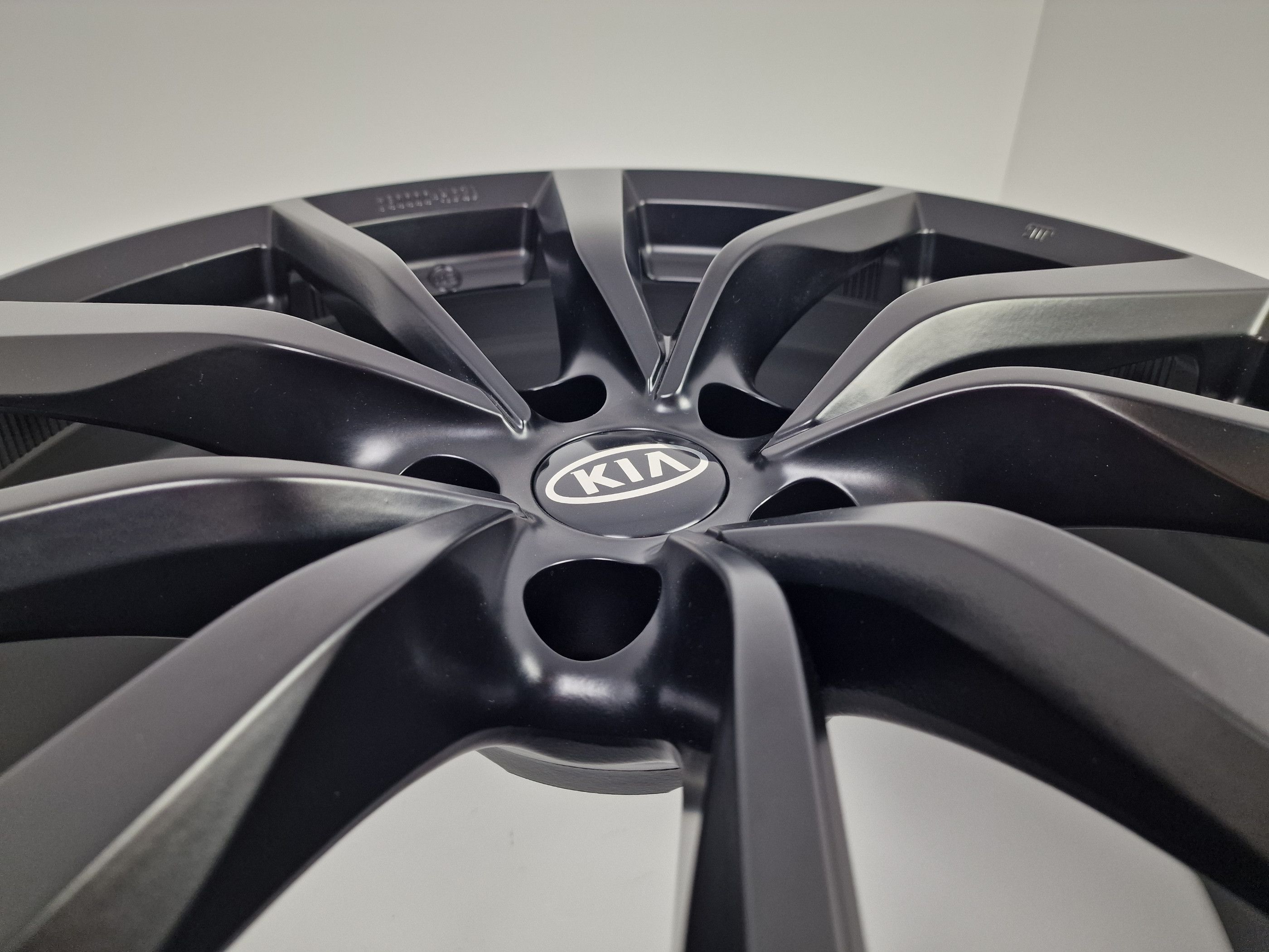 FABRYCZNIE NOWE Oryginalne Felgi MAK 19 KIA Sportage K7 K9 Sorento