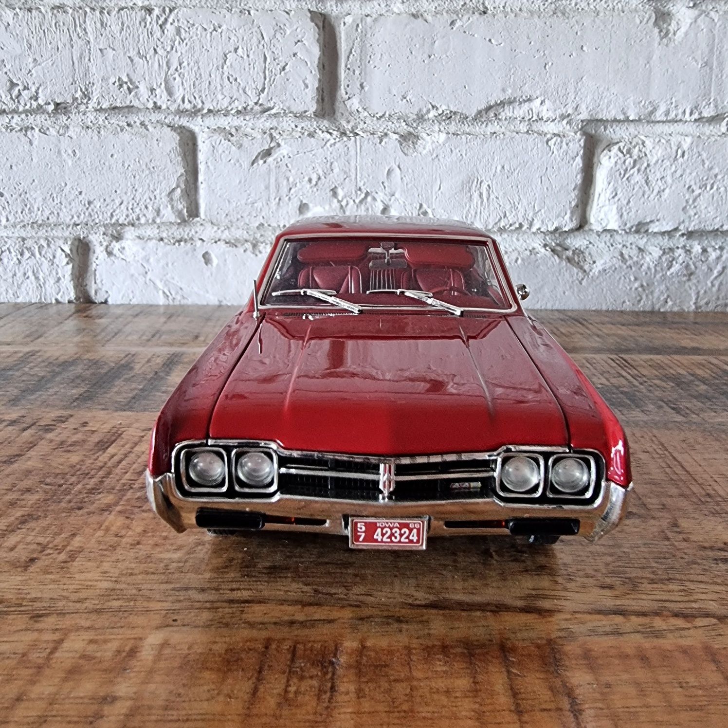 Oldsmobile 4-4-2 66 Highway 61 1:18