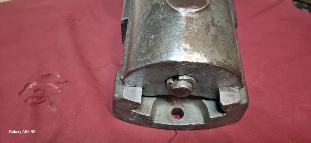 Torno de bancada profissional