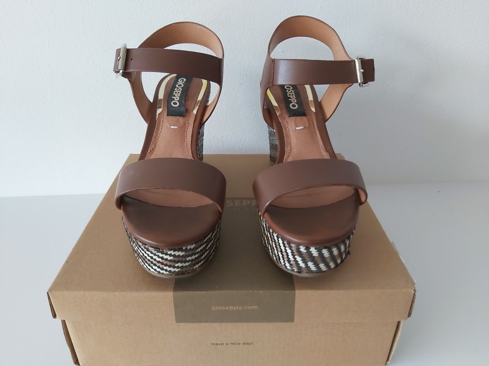 Sandały koturna GIOSEPPO espadryle 38