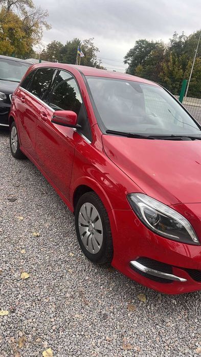 Продам MERCEDES-BENZ 28кВт Рік випуску 2016
