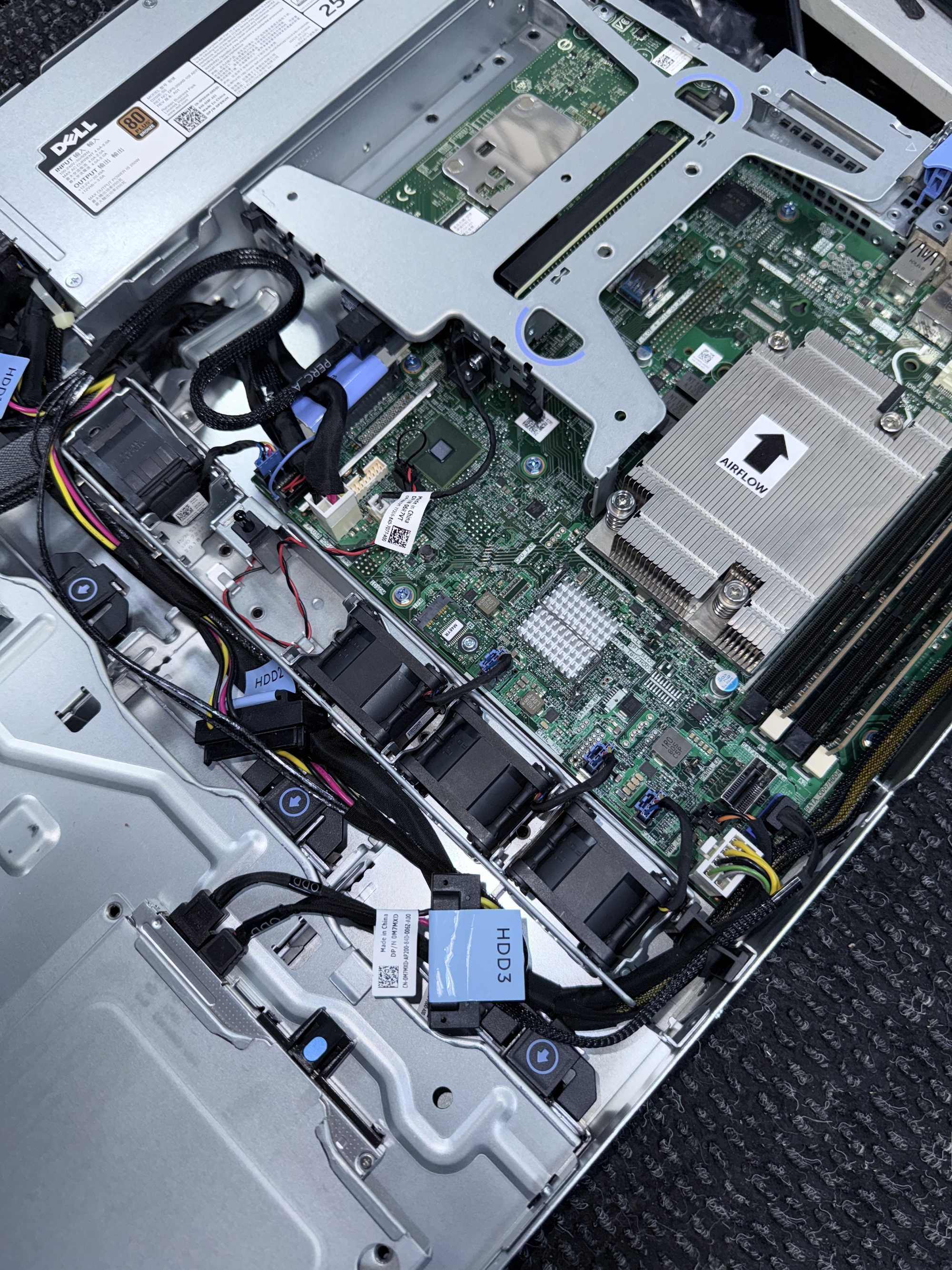 Dell Poweredge R230 XEON E3-1240 V6