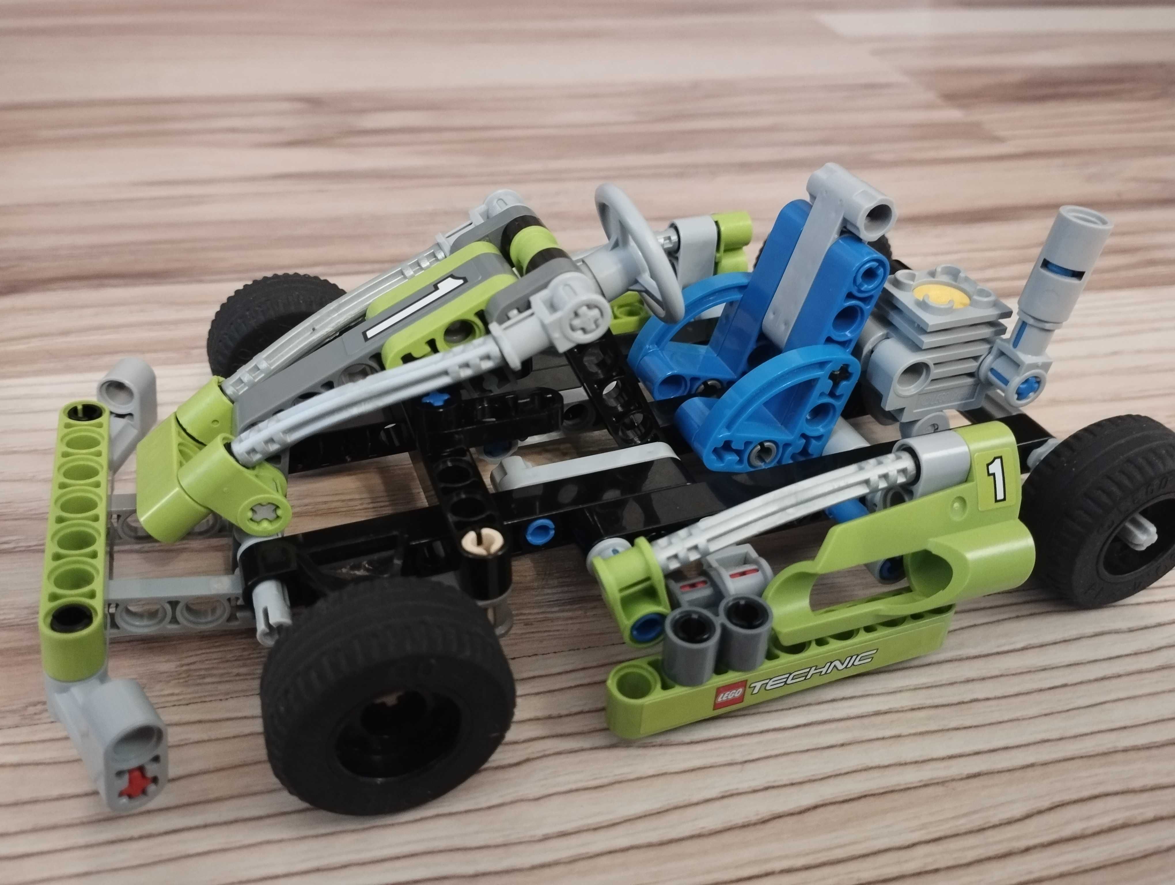Lego Technic 8256 Gokart Pojazd Auto Wyścigowe Skrętne Koła