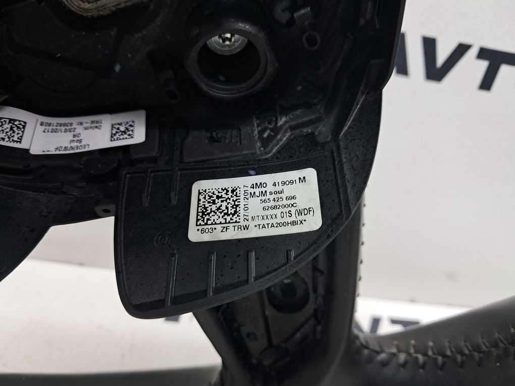 Руль кожа AUDI Q5 80A 80A419091BEMJM