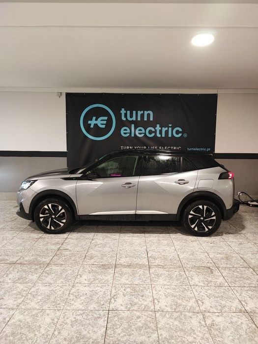 Peugeot e-2008 50 kWh GT