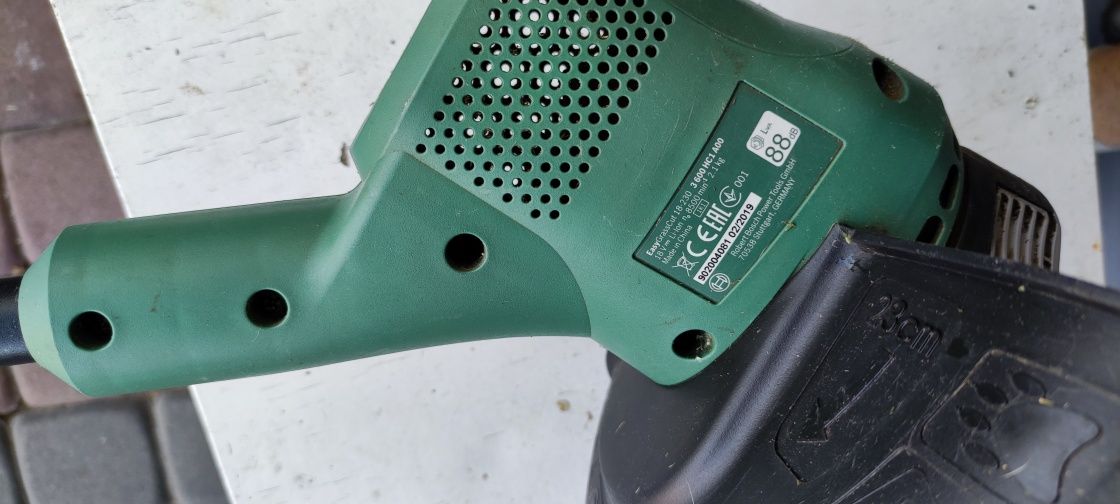 Podkaszarka akumulatorowa Bosch EasyGrassCut 18-230
