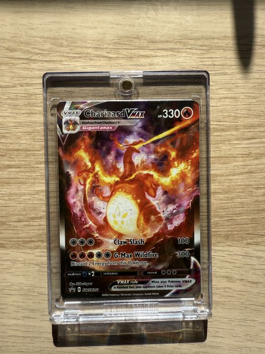 Cartas pokémon Raras (Charizard, Pikachu, etc.) - Exelente Estado.