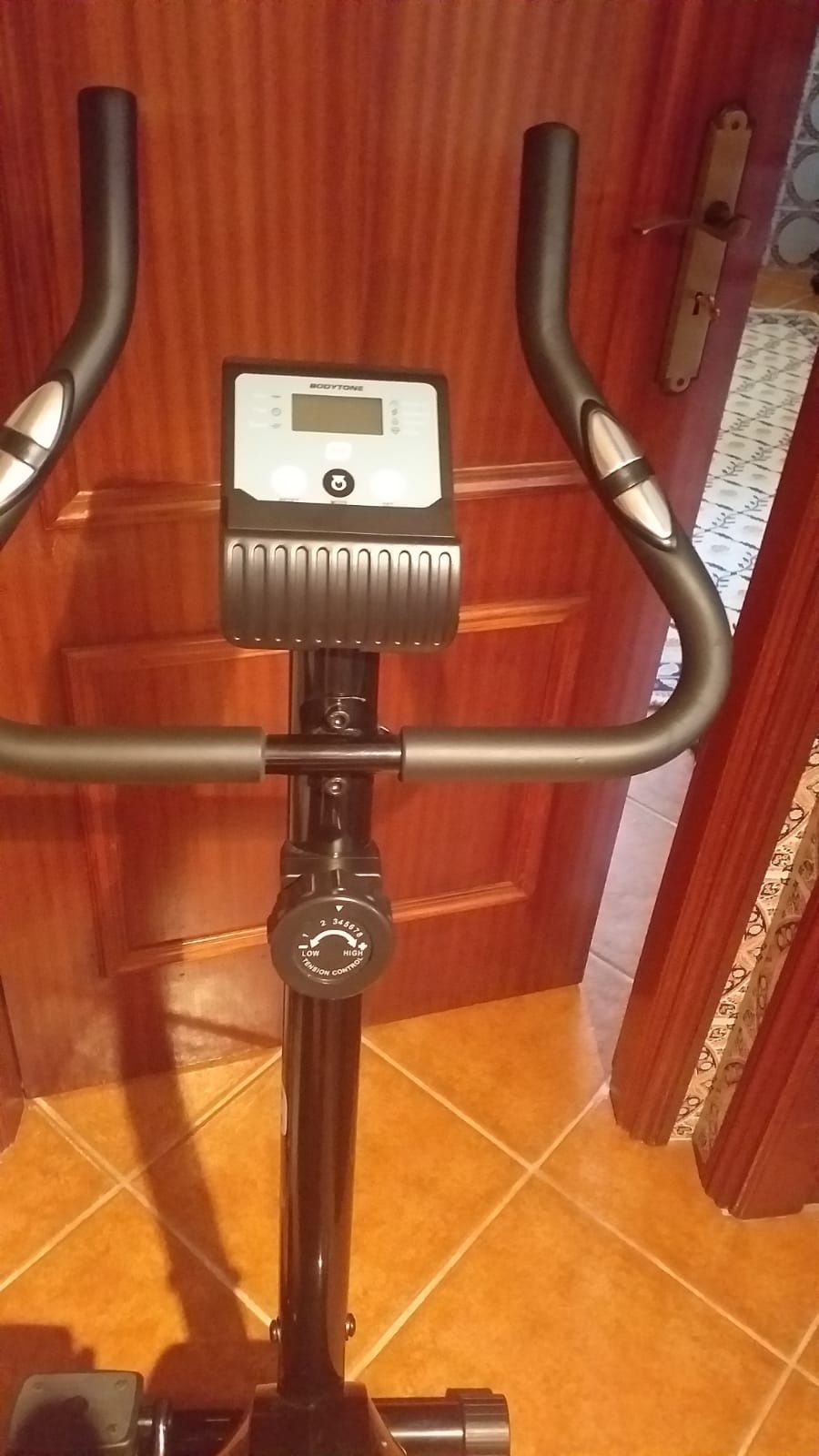 Bicicleta de desporto sem ter sido usada por motivo de saúde.