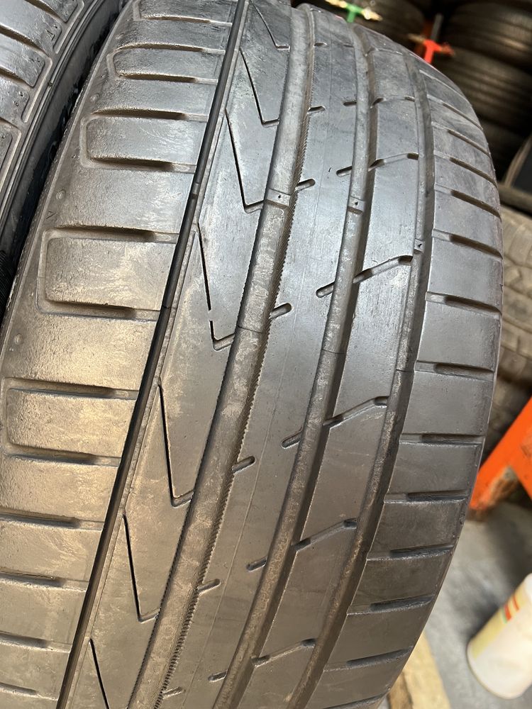 Шины летние 2шт 225/45/17 Hankook VentusS1Evo2