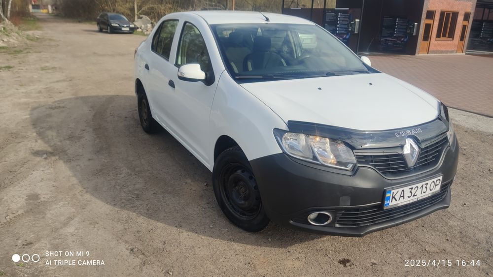 Авто Renault Logan II 2014рік