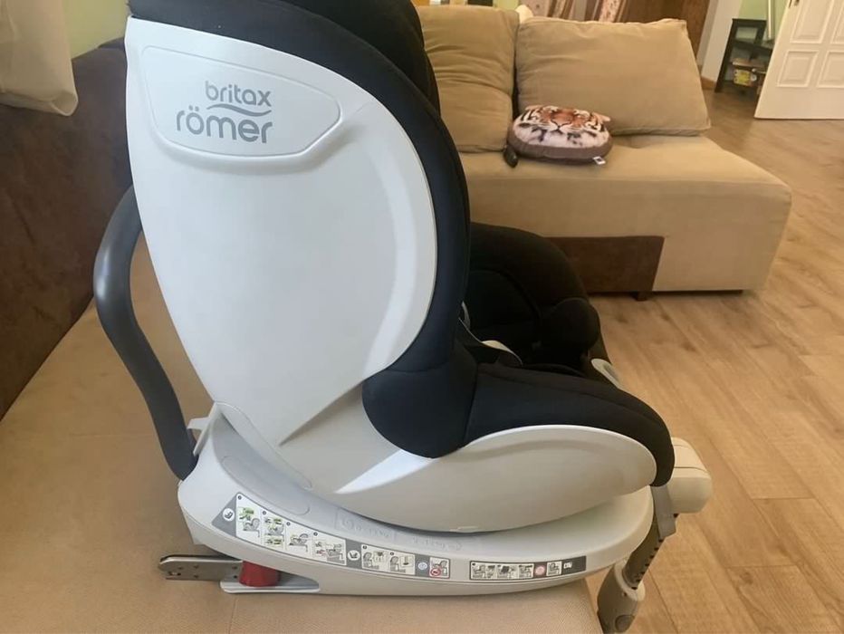 Дитяче автокрісло Britax Römer Dualfix