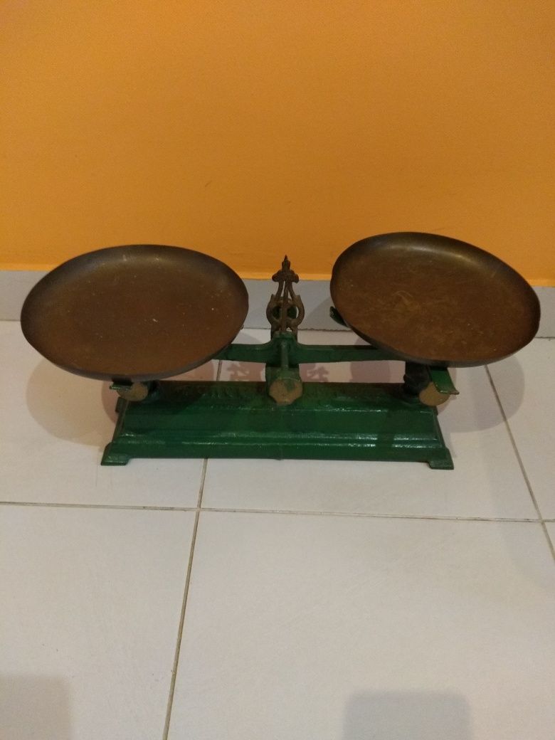 Waga szalkowa  Force  5 kg.