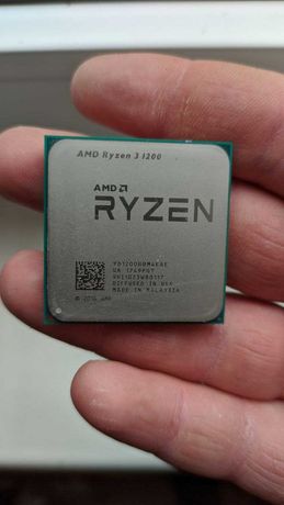 Процесор AMD Ryzen 3 1200