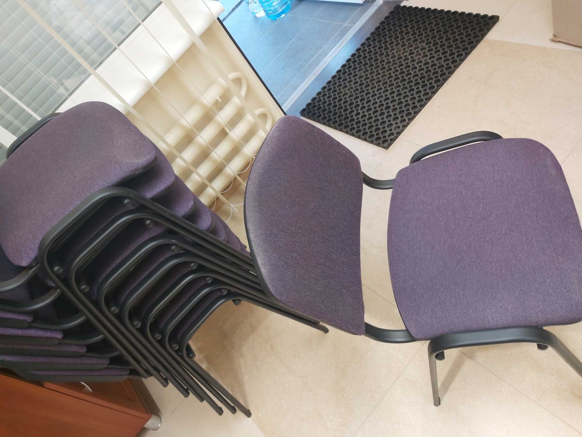 Продам качественные Офисные стулья ISO, железная рама, новые.