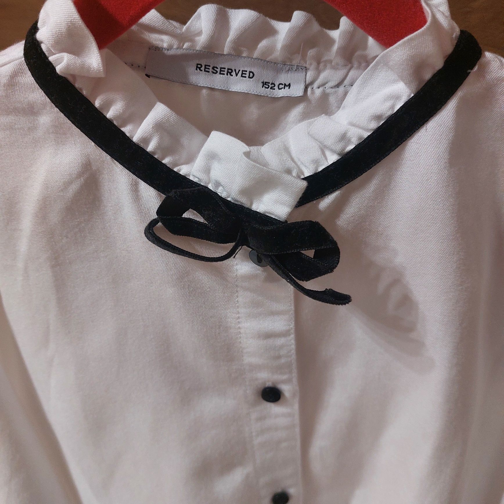 Biała,  galowa bluzka Reserved  r.152