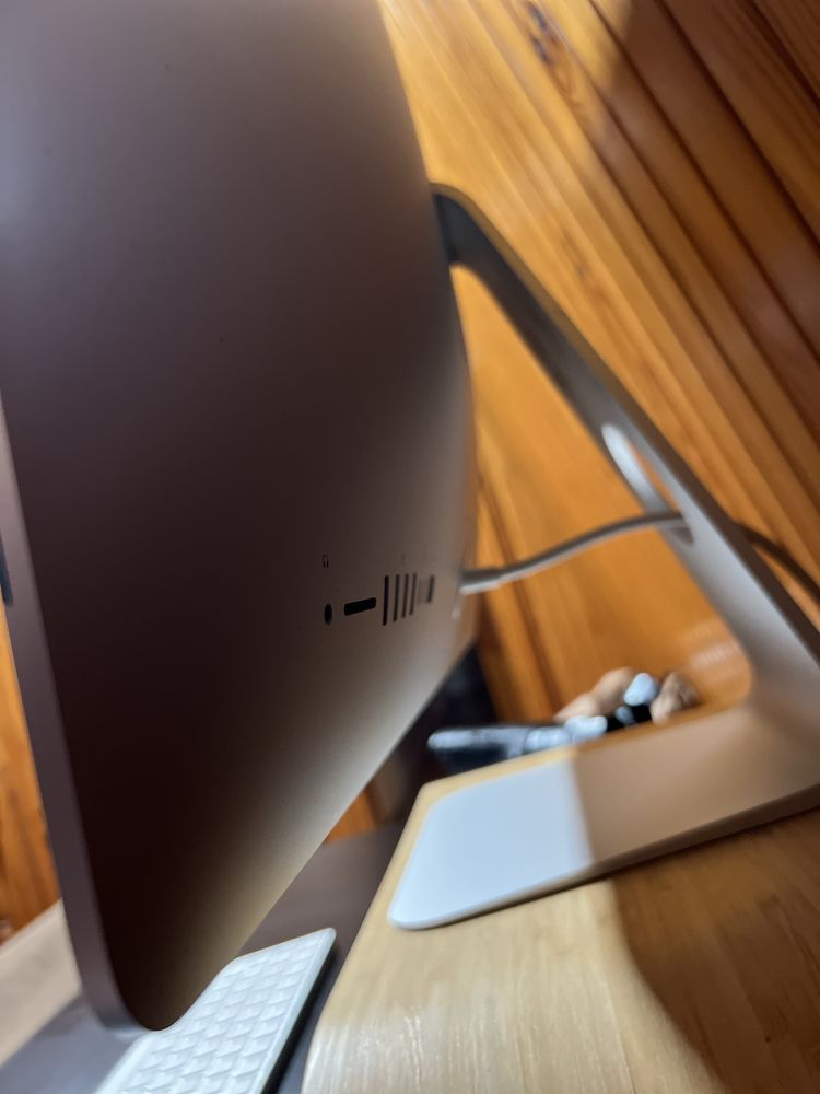 Oportunidade Única iMac 27 5K 2019 por apenas 750€ (Valor 4.500€)