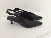 Sapatos “Gloria Ortiz”