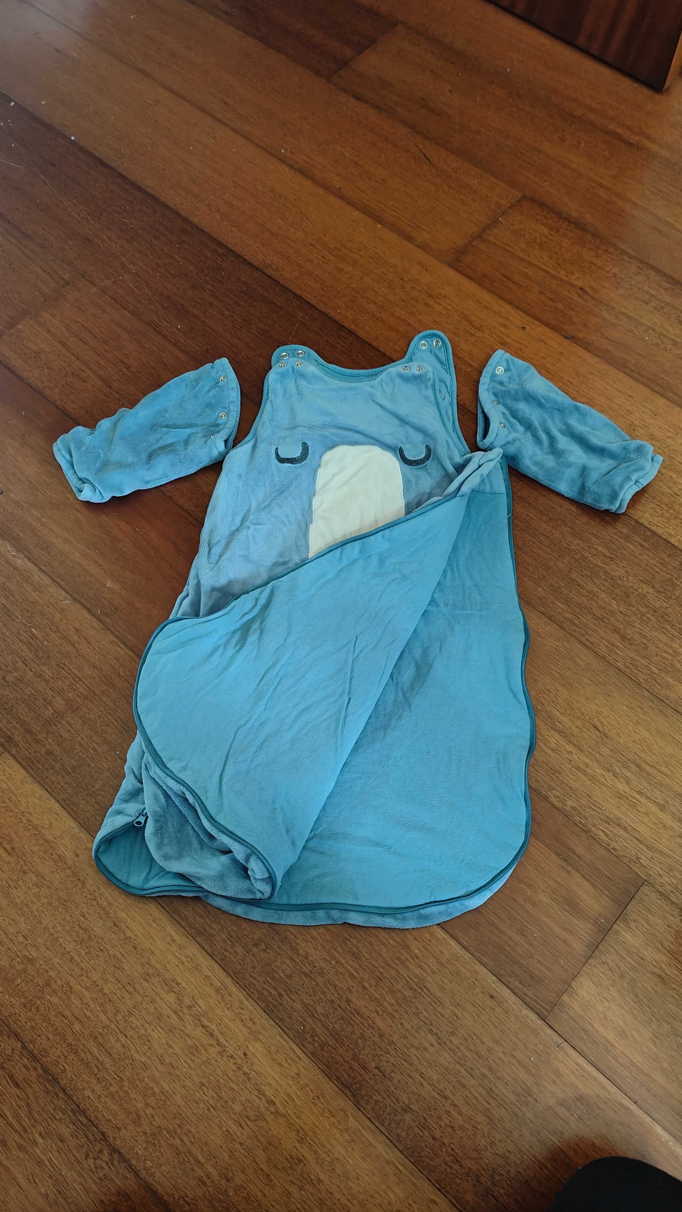 2 Sacos cama - azul e branco - com braços tamanho 6m