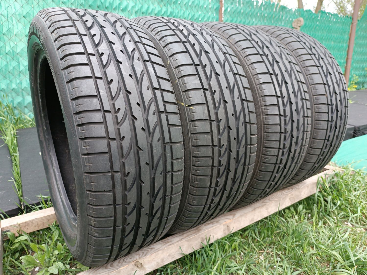 8 мм! Комплект літніх шин BRIDGESTONE Dueler H/P Sport 225 55 18 98V