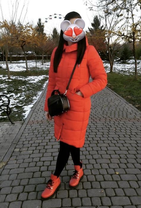 Зимова жіноча куртка