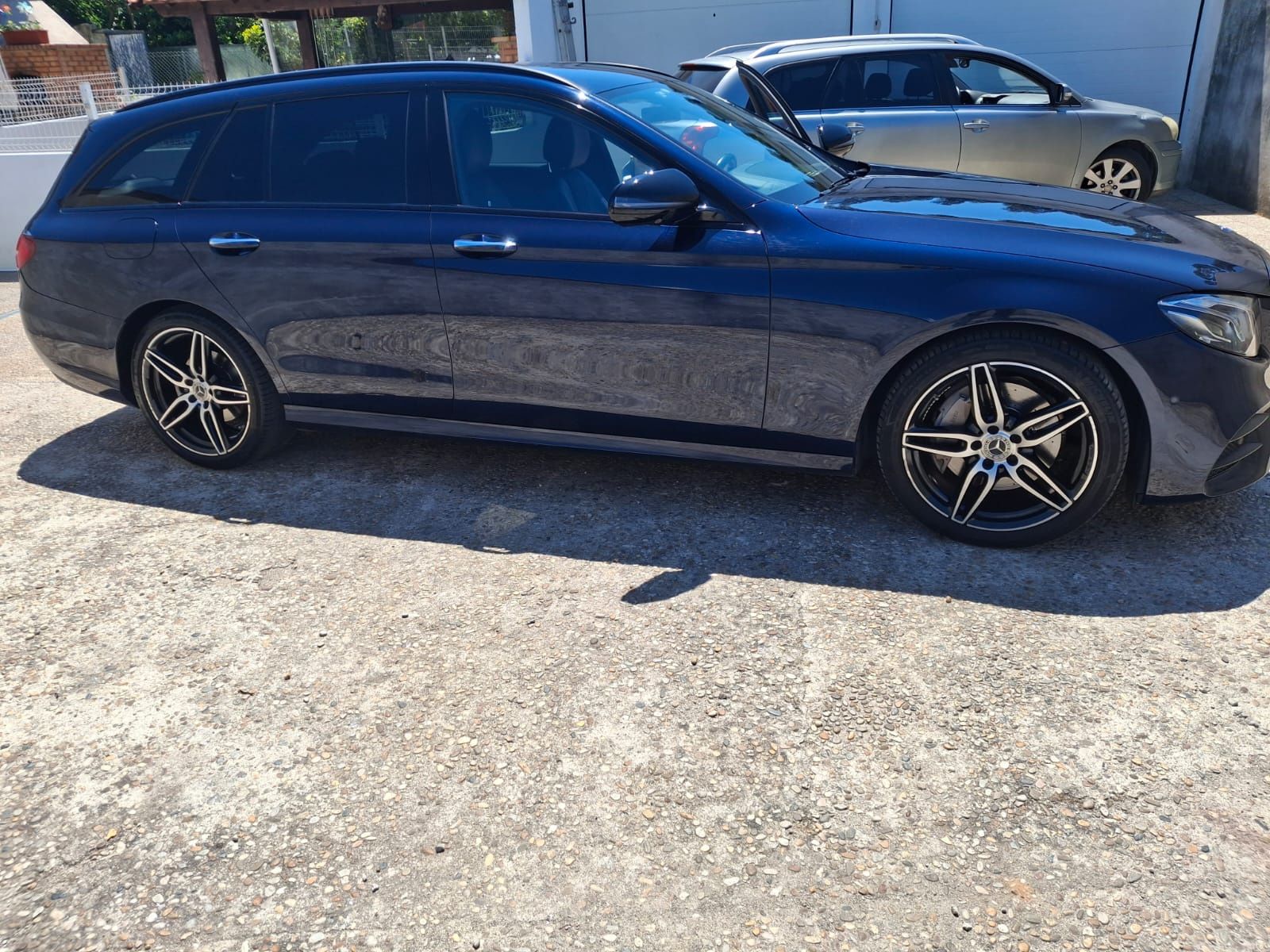 Mercedes E220 Amg com garantia de fabrica ate 2027/12