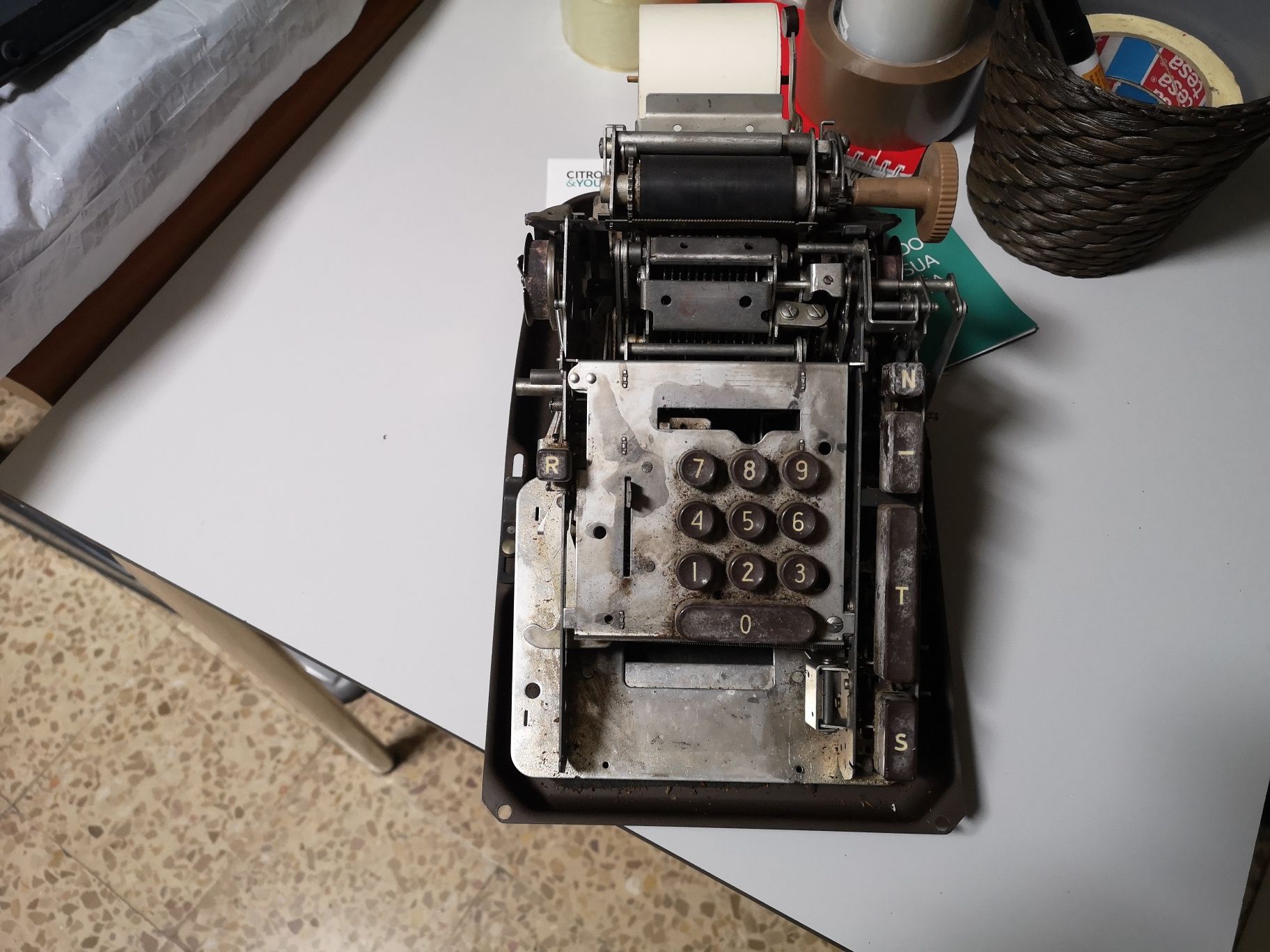 Máquina Calculadora Antiga VICTOR