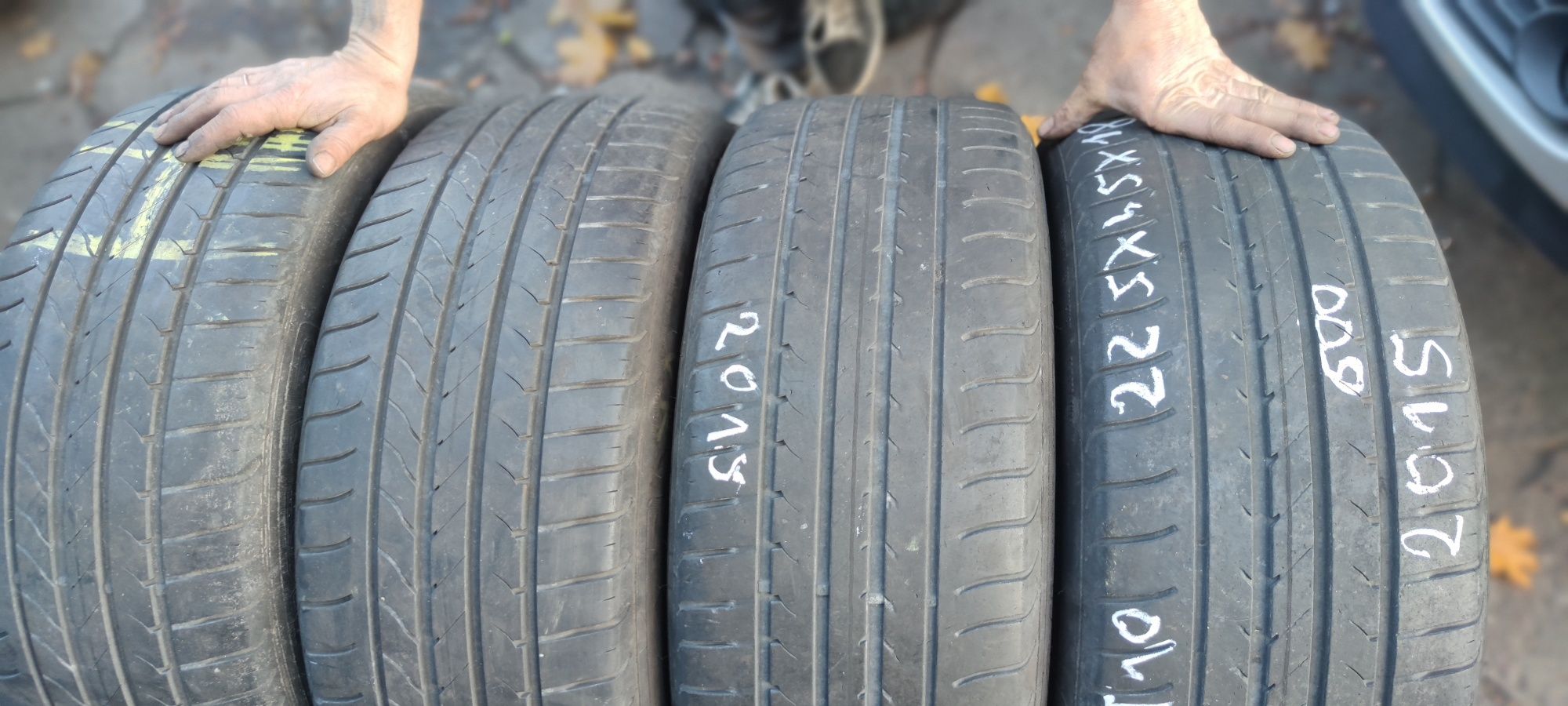 opony lato 225x45x18 GOODYEAR 4szt 600zł 2015r