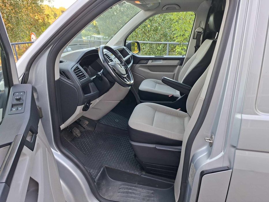 Volkswagen Transporter T6 2.0 tdi 150 km 2018