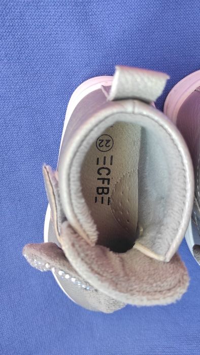 Черевики для дівчинки 22