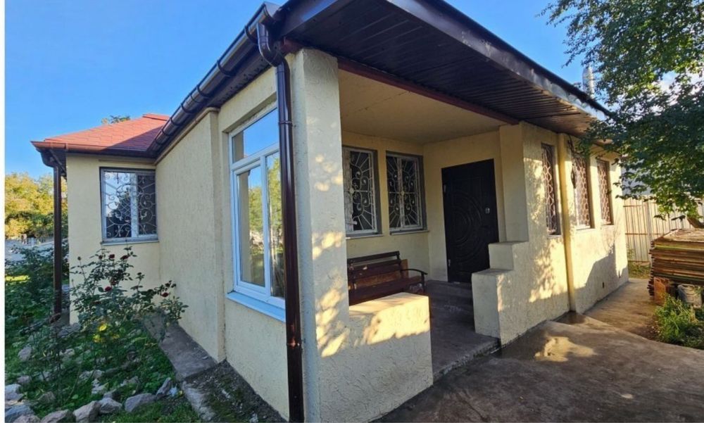 Дом 109 м2. 12 соток земли. Близость центра города- 66999$. Старт.