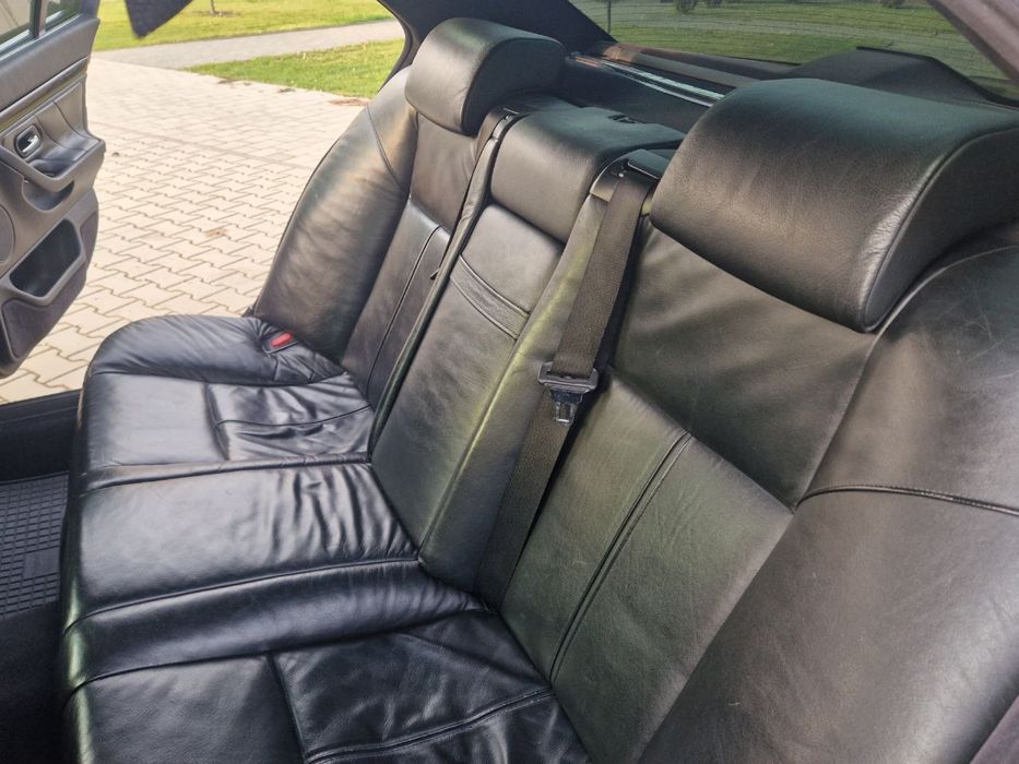 Бмв е38 740d 2001