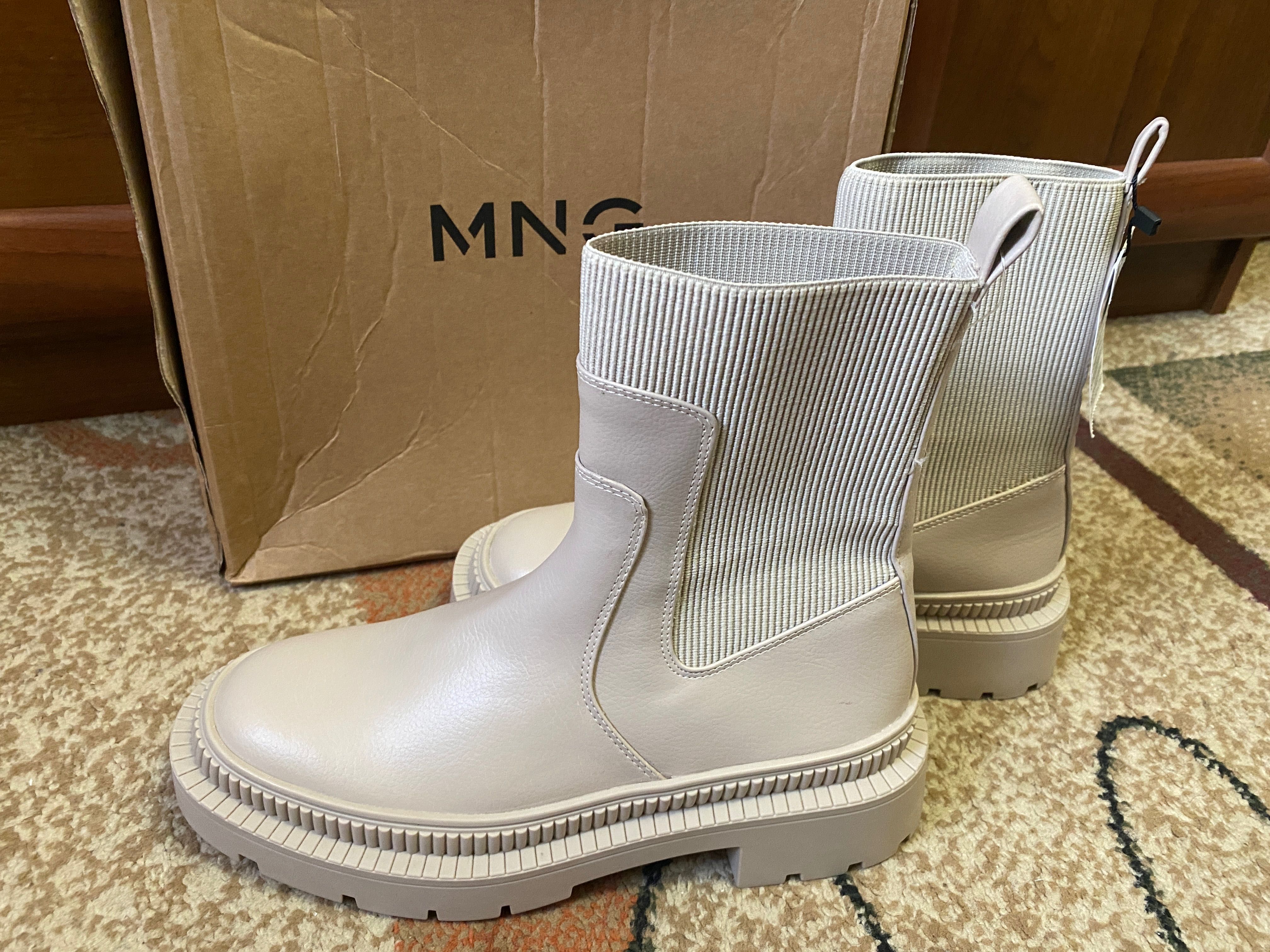 Осінні чобітки нові Mango 37 р.