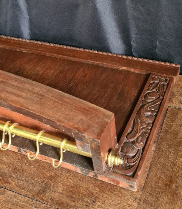 Półka antyczna kuchenna !