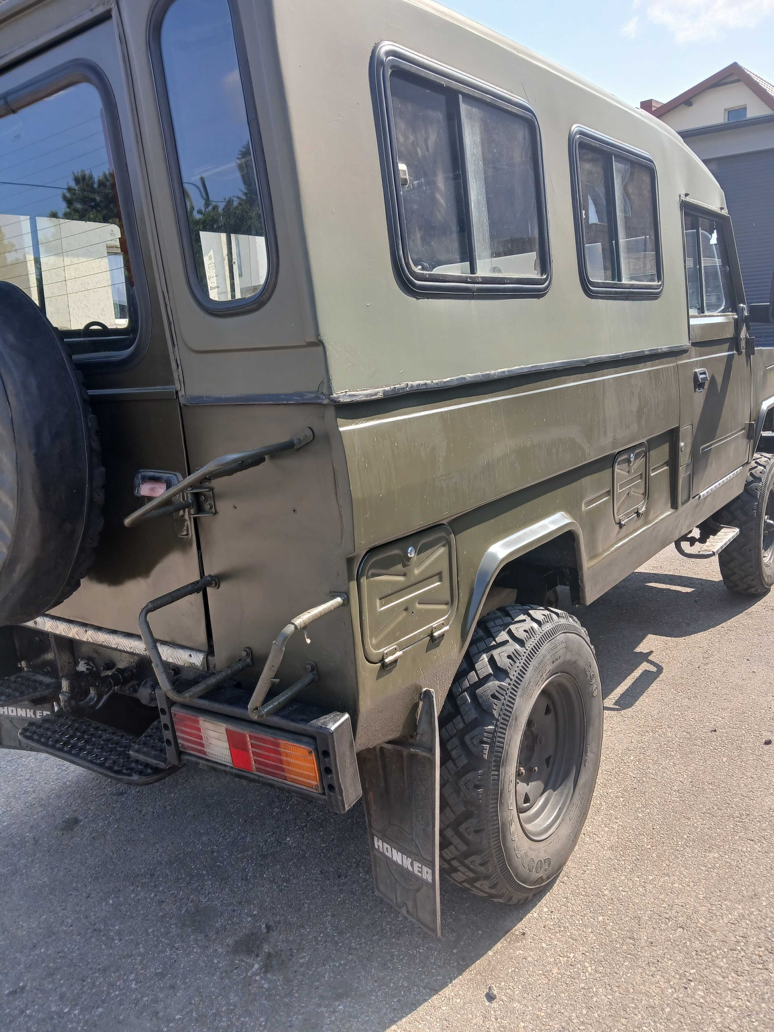 Honker 2000 2.4 z wojska